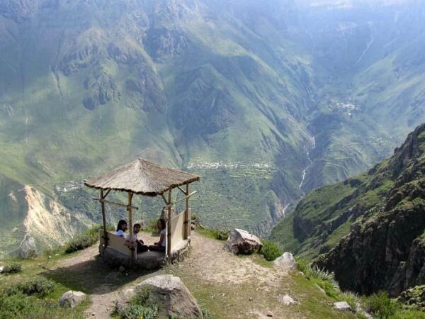 COLCA CANYON TREK 3 DAYS 2 NIGHTS