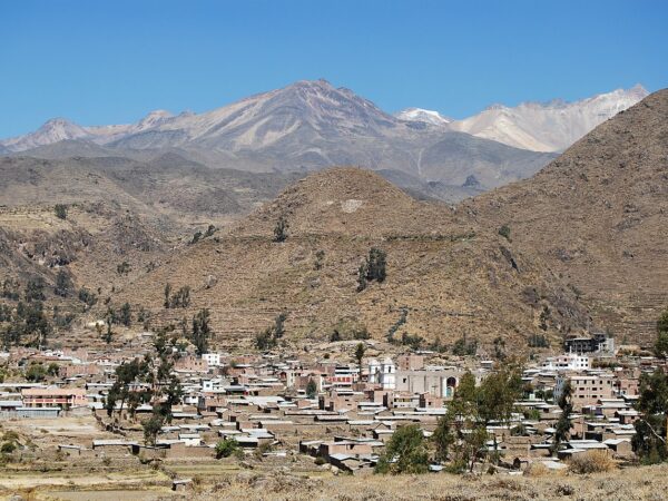 NOT CONVENTIONAL TOUR WITH SOME SHORT TREKS COLCA CANYON 2 DAYS 1 NIGHT – LONG ROUTE AND OVERNIGHT IN CABANACONDE